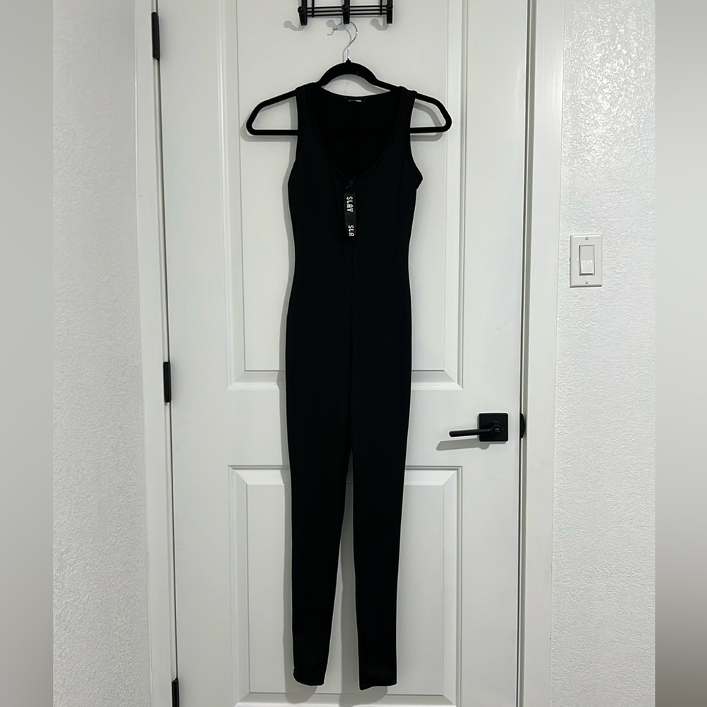 Jumpsuit - Picture 9 of 9